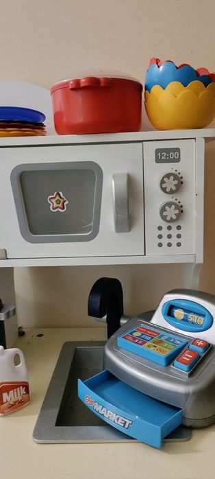 Drewniana Kuchnia dla dzieci biała