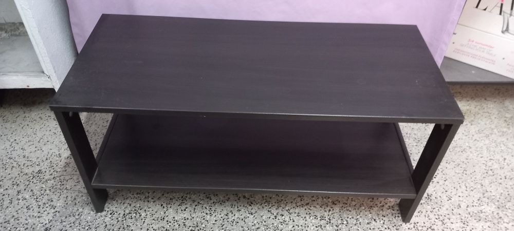 . Mesa de sala de estar