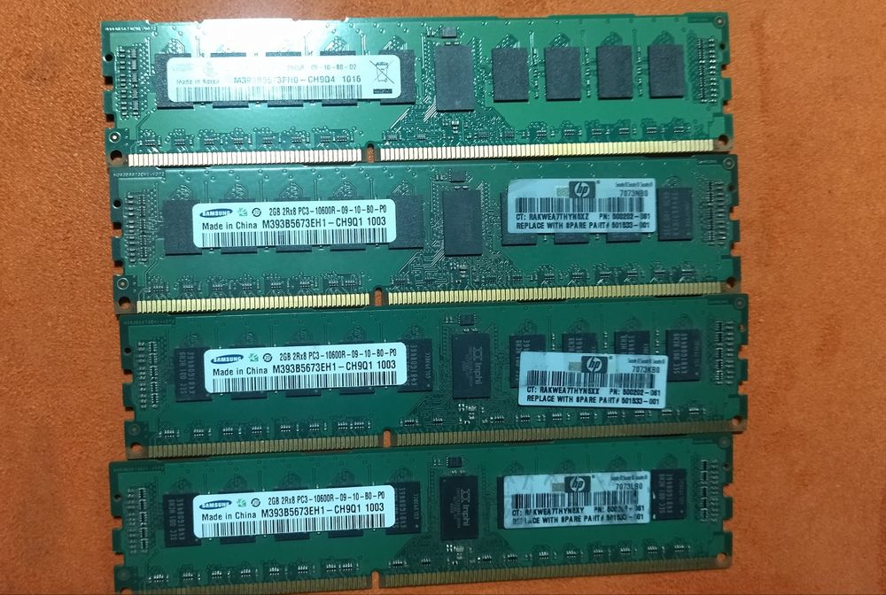 Карти пам'яті, оперативна пам'ять Samsung