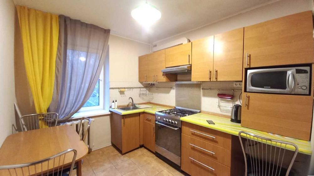 Вул. Автозаводська 7А Оренда 2к квартира Оболонський р-н