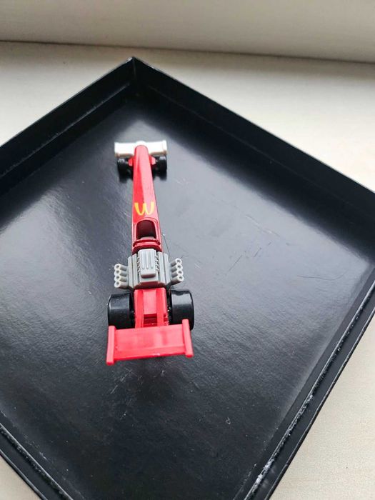 Dragster RED 1993 hot wheels limited edition VTG McDonald червоний