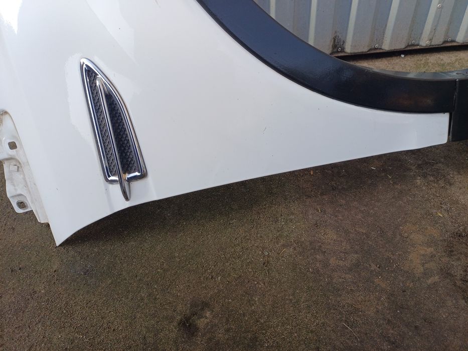 Błotnik prawy przód Ford Kuga MK2 kolor 5D