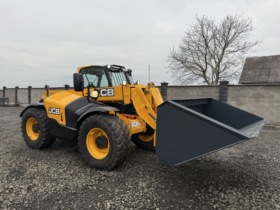 JCB 531-70 AGRI 2014р поргущик