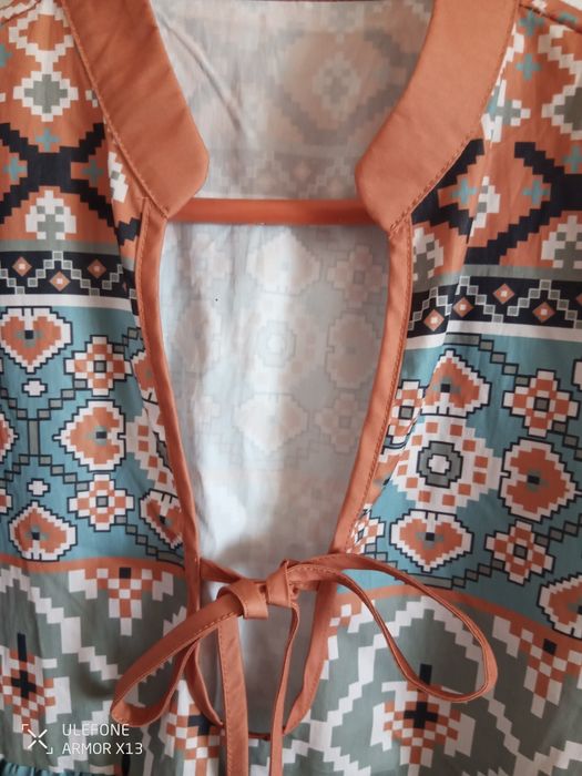 Blusa estampada etiqueta S