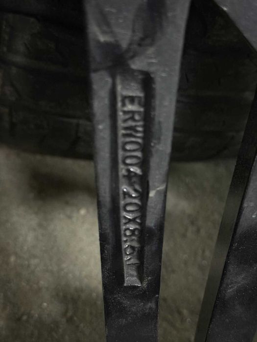 Колесные диски R20 5x114.3 на Infiniti Fx35\45 c резиной идеал состоян