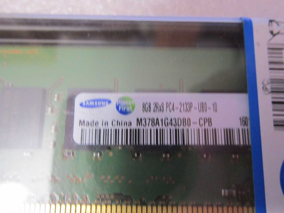 Pamięć ram DDR4 Samsung 8GB M378A1G43DB0-CPB pamięć serwerowa
