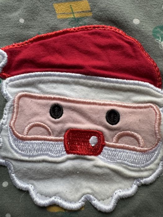 Świąteczna piżama dziecięca z Mikołajem rozmiar 116 cm