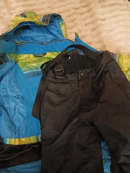 Продам лижний костюм credit 134 -140