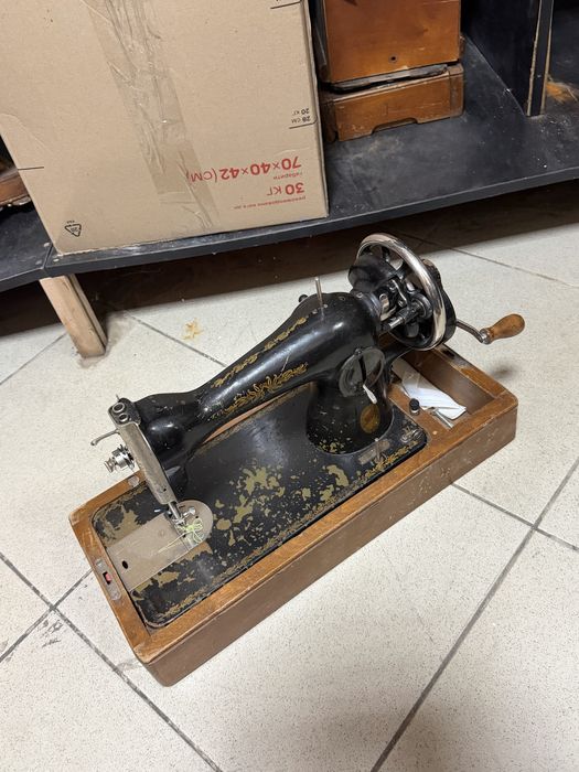 Швейная машинка ПМЗ имени Калинина