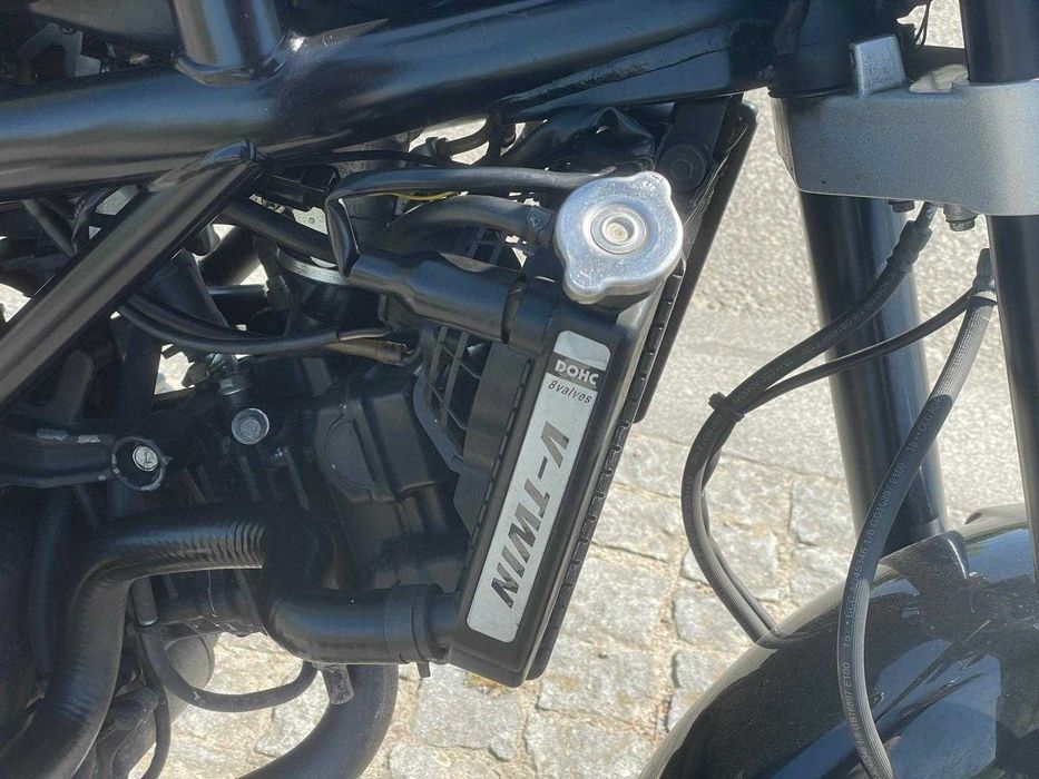 HYOSUNG 650 i GT Impecável