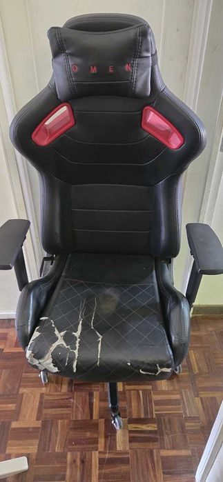 Cadeira HP Omen Citadel para peças