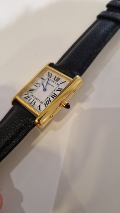 Relógio Cartier Tank Louis