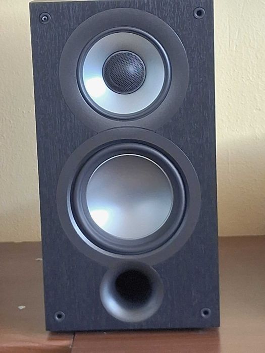 Kolumny podstawkowe Elac Uni-Fi 2.0
