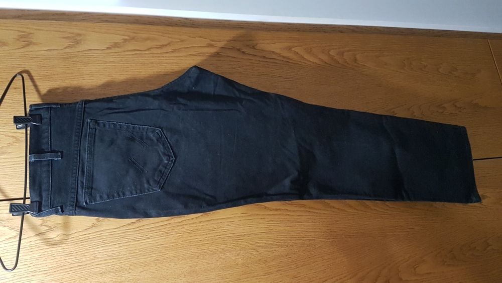 Spodnie Jeansy Wrangler R 36