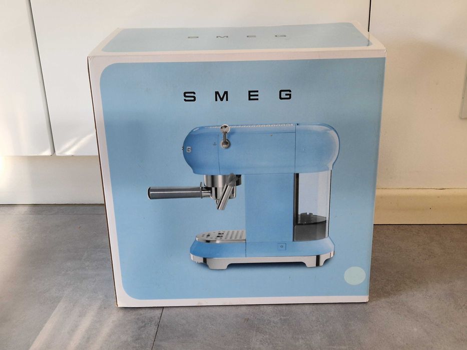 Máquina de Café Smeg