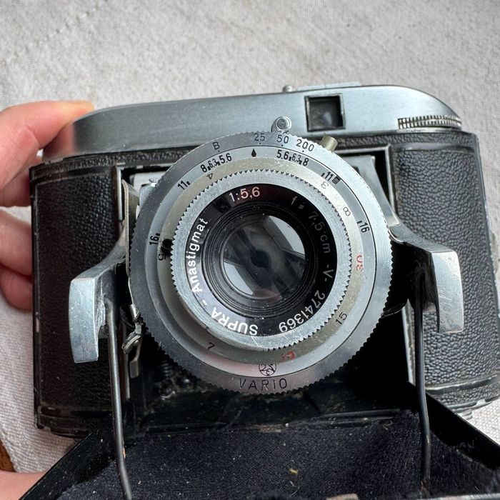 Aparat fotograficzny Nixette/ Nixon 120 Retro