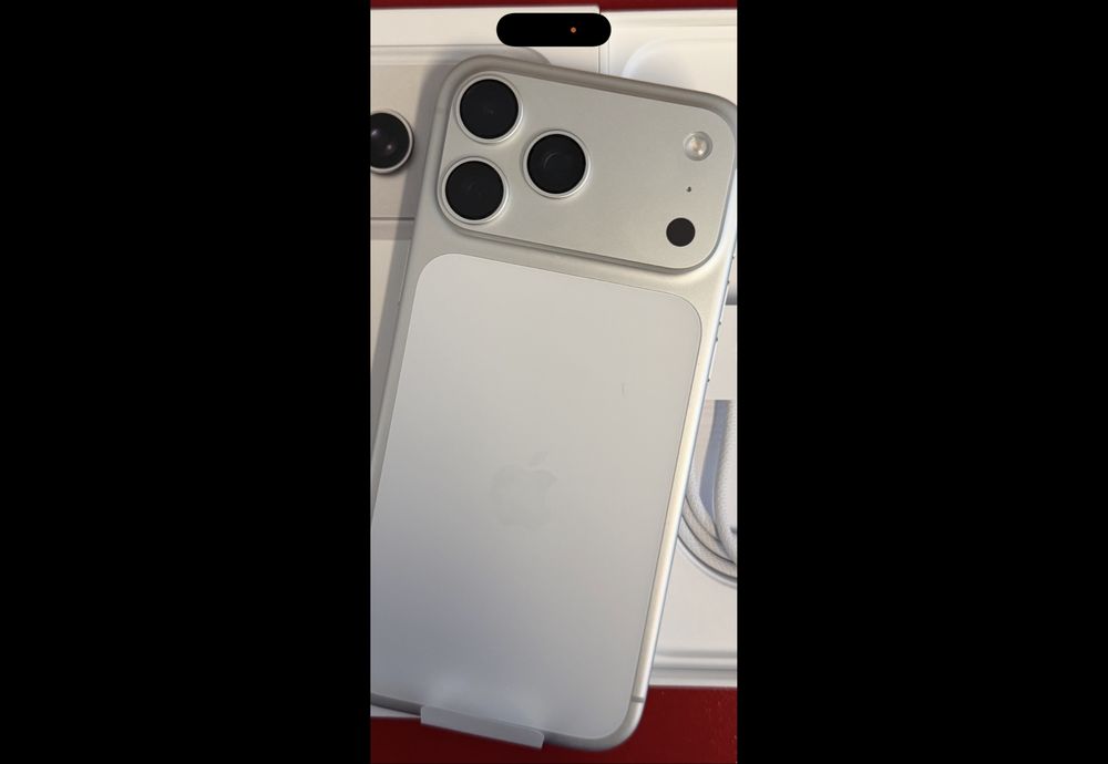 Iphone 17 Pro Silver 256Gb Novo