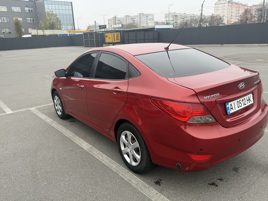 Hyundai Accent Автомат