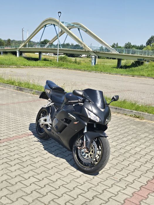 Honda CBR 1000RR Fireblade
