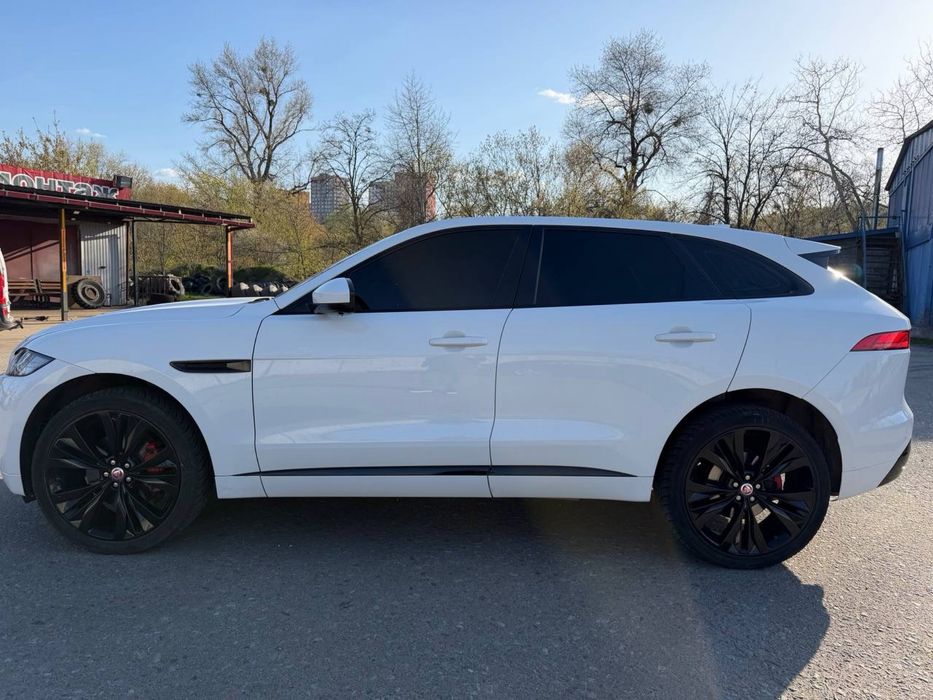 Jaguar F-Pace 2018