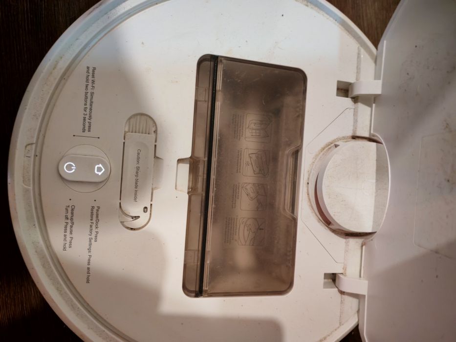 Xiaomi Mi Robot Vacuum-Mop P  usado