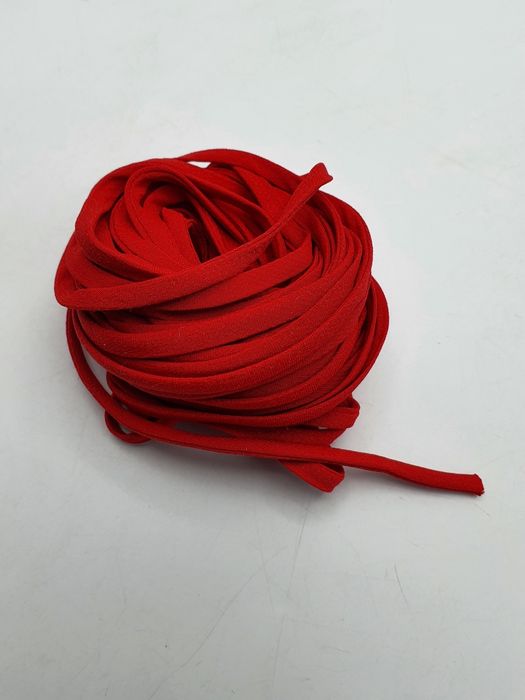 Tasiemka czerwona kupon 15 m.