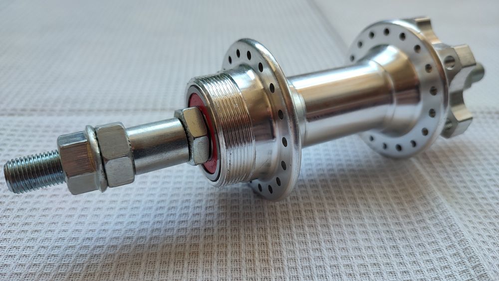 Задняя втулка для велосипеда на промподшипниках