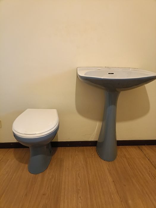 Louça de casa de banho