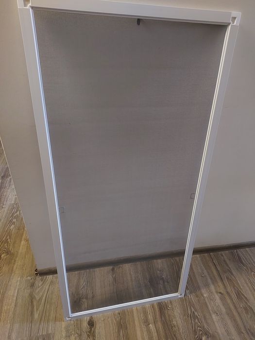 Протимоскітна сітка на вікно