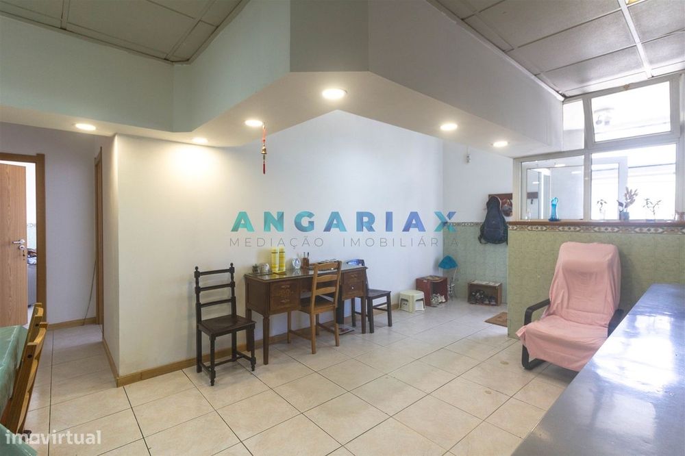 ANG1677 - Loja para Arrendamento em Marinha Grande