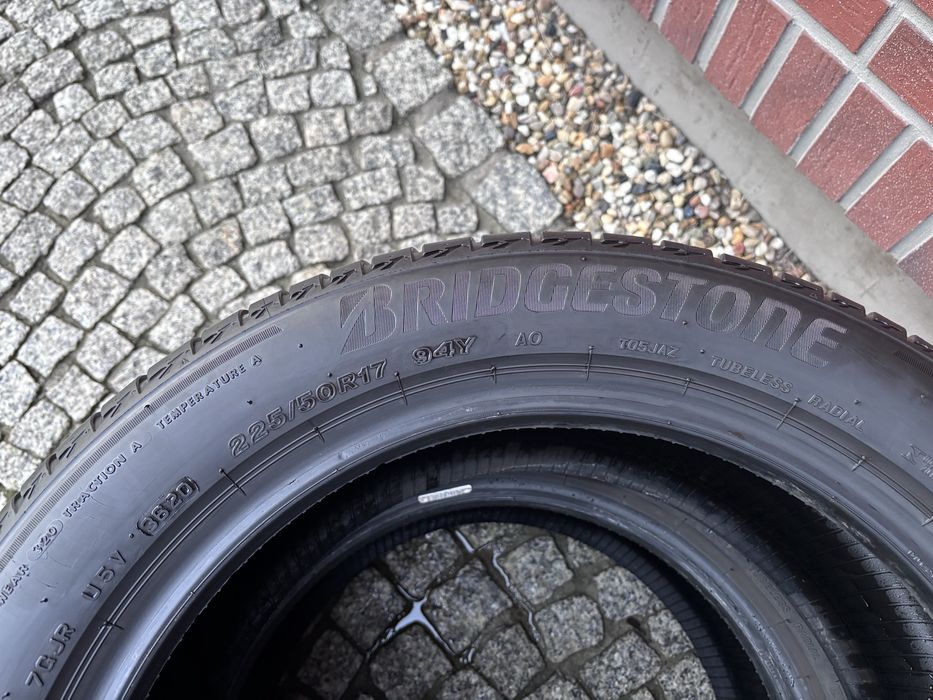 Dwie Bridgestone Turanza T005 225/50 R17 94Y 6,5mm 2020