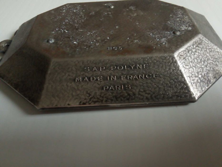 Cinzeiro em metal "Souvenir de Paris", usado