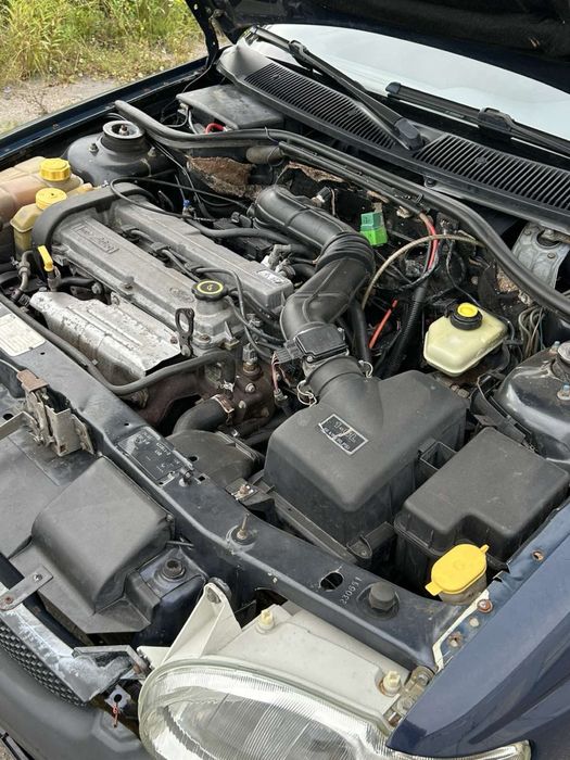 Ford Escort 1.6 бензин переоформояється