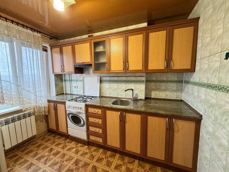 Продаж 3к квартири на мн Ювілейному