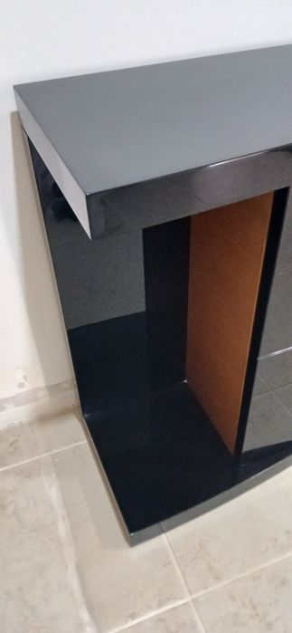 Sapateira êxito wenghê com lacado preto