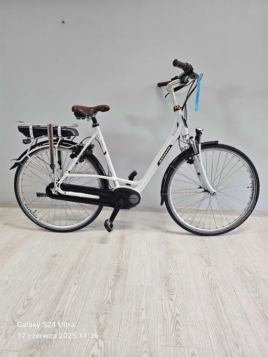 Holenderski Rower elektryczny  Batavus Napęd centralny Bosch,Gwarancja