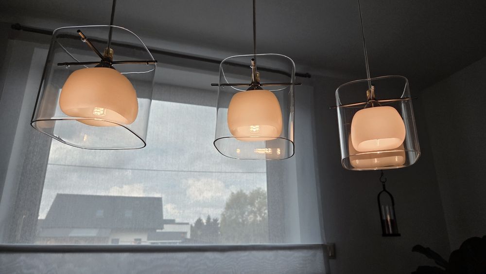 Lampa wisząca nad stół