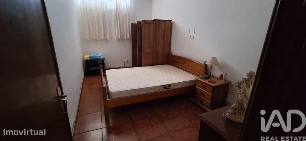 Apartamento T2 em Laranjeiro e Feijó