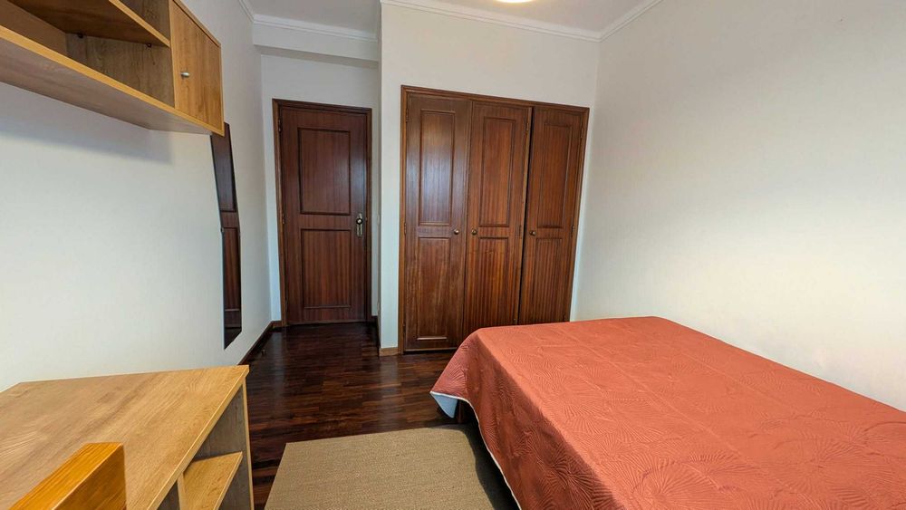 QUARTO  em Aveiro
