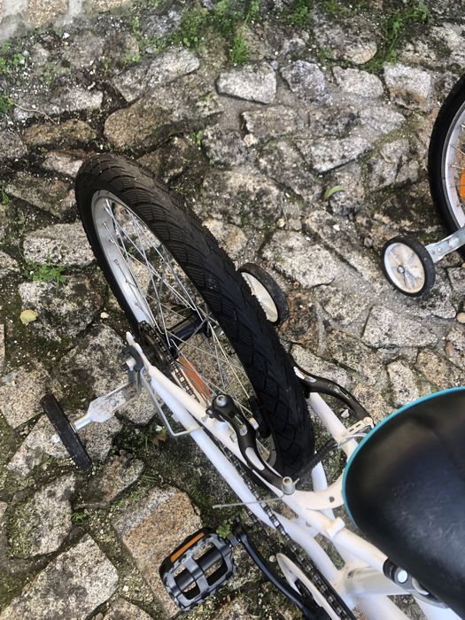 Bicicleta  b twin decatlon