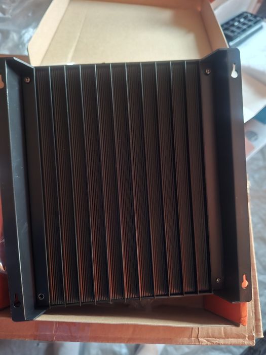 Regulator solarny