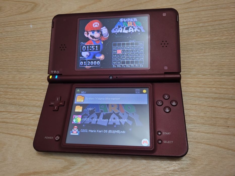 Nintendo DSi XL Vinho
