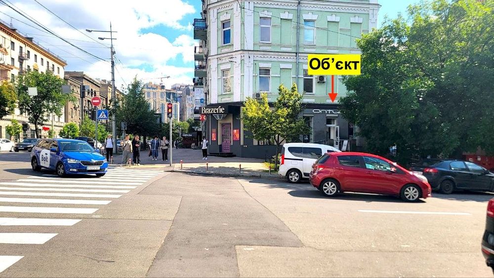 Оренда магазина 60м2 біля метро Олімпійська, вул. Велика Васильківська