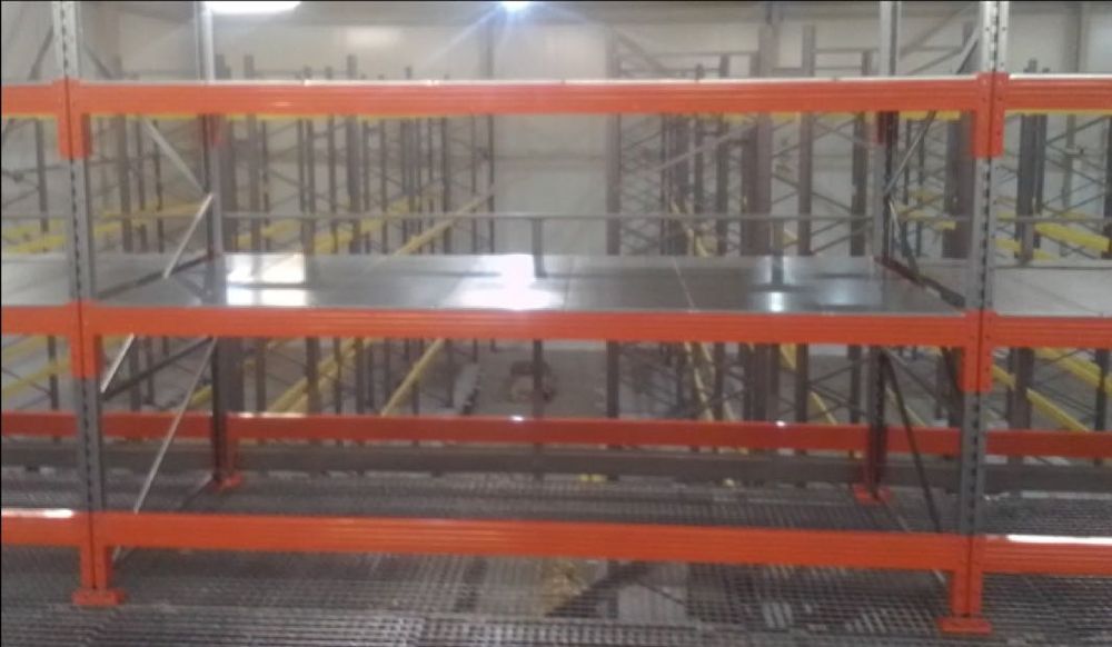 Палетні та поличкові стелажі зі складу (нові та б/в в наявності)