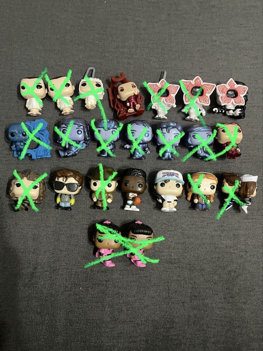 фігурки  дуже дивних справ (осд)