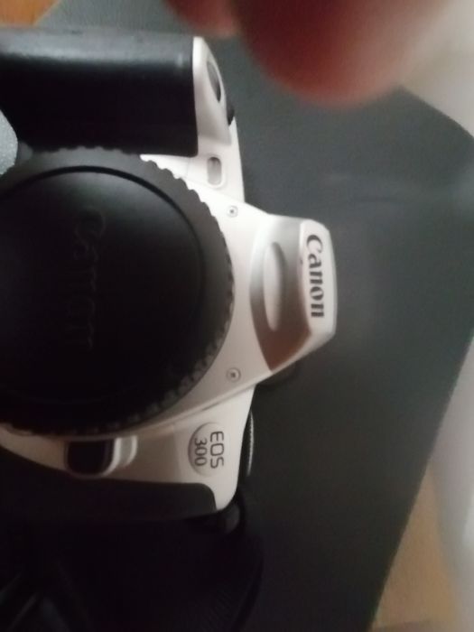 Câmara Fotográfica EOS 300 Nova