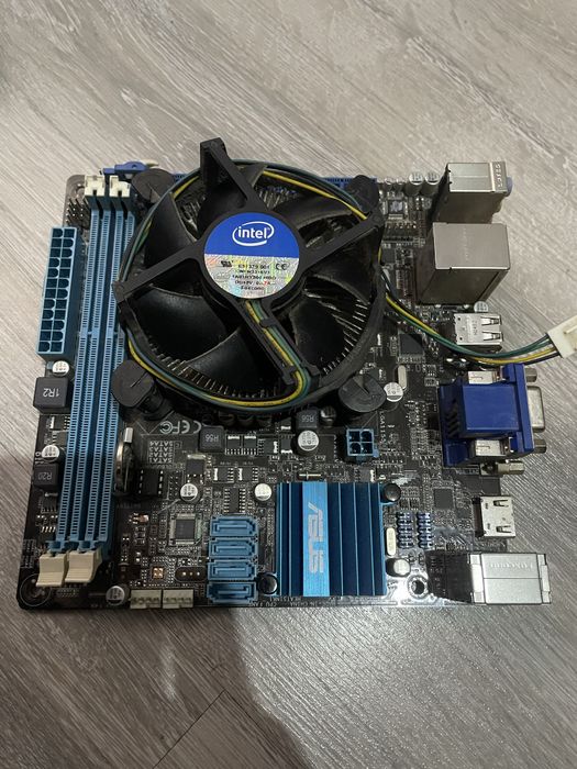 Материнська плата ASUS H61M-E Socket 1155 Intel H61 OEM Bulk