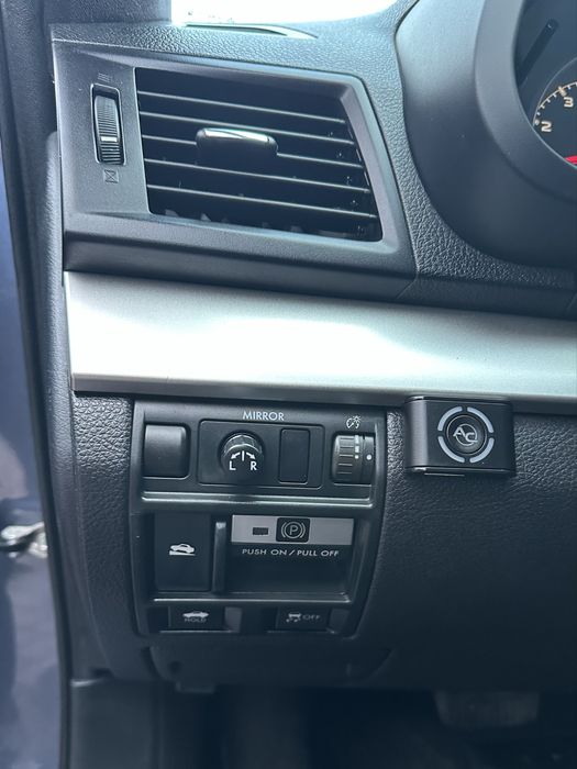 Продам Subaru Legacy 2013 2.5 газ/бензин автомат