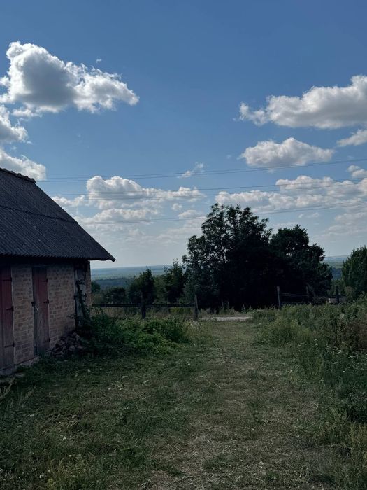 Продам участок під застройку