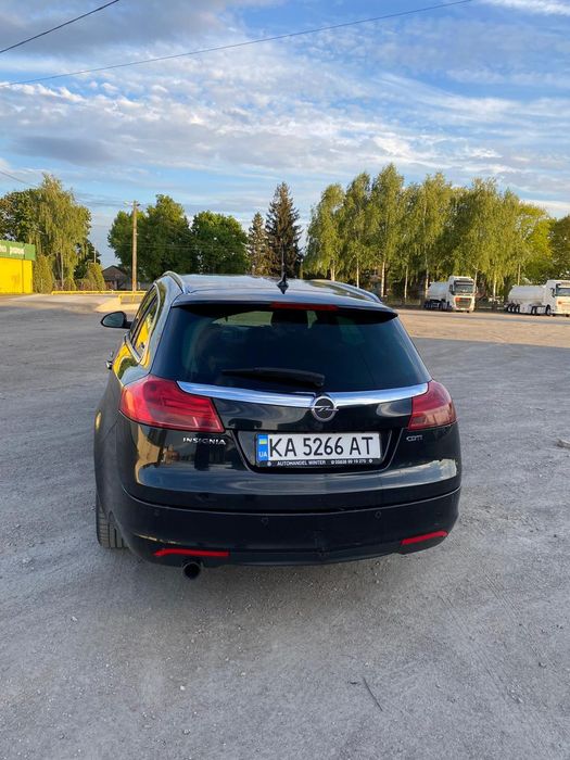 Опель Інсігнія..